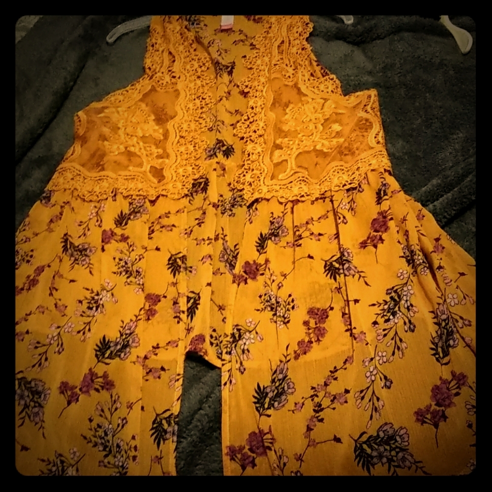 This is a vest.kinda dressy